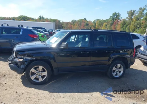 2014 Jeep Patriot Sport из США, поврежденный, VIN 1C4NJRBB7ED510464